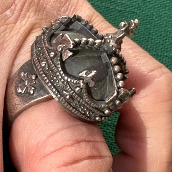 Large Showstopper Sterling Sculpted Royal Crown Ring - 20g - 925 Silver - Size 9 - Picture 4 of 10
